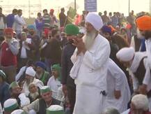 पांचवें दौर की बैठक में बोले कृषि मंत्री, प्रदर्शनकारी बुजुर्गों-बच्चों को भेजें घर, किसानों ने कहा- 1 साल का लाए हैं सामान