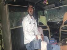 ग्रेटर नोएडा: कंपनी के गोदामों को लूटने वाले तीन बदमाश पुलिस मुठभेड़ में गिरफ्तार, नकली नंबर प्लेट लगा कैंटर बरामद