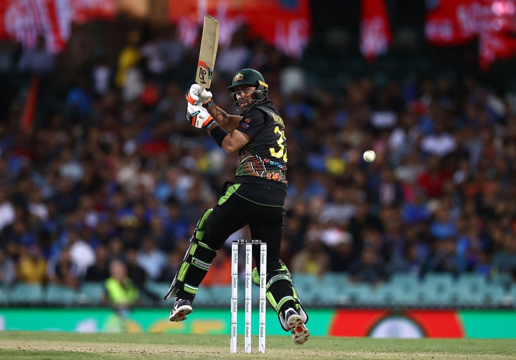 Ind vs Aus: ऑस्ट्रेलिया ने भारत को दिया 187 रनों का टारगेट, वेड-मैक्सवेल ने जड़ी फिफ्टी