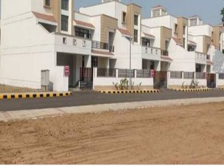 बिहार: सदन बदलते बदल गया सुशील कुमार मोदी का पता,जानें मोदी का पटना में कौन सा है आशियाना Bihar: With change of house membership there is change of sushil Kumar modi official residence at Patna ..know where modi shifted...ann बिहार: सदन बदलते बदल गया सुशील कुमार मोदी का पता,जानें मोदी का पटना में कौन सा है आशियाना