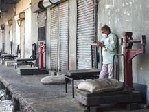 शांतिपूर्वक खत्म हुआ ‘भारत बंद’, कई राज्यों में जनजीवन प्रभावित, जानिए 10 बातें