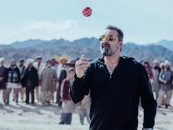 Torbaaz Review: क्रिकेट के रास्ते पैदा होती अमन की आशा, लेकिन अंत में हाथ लगती है निराशा