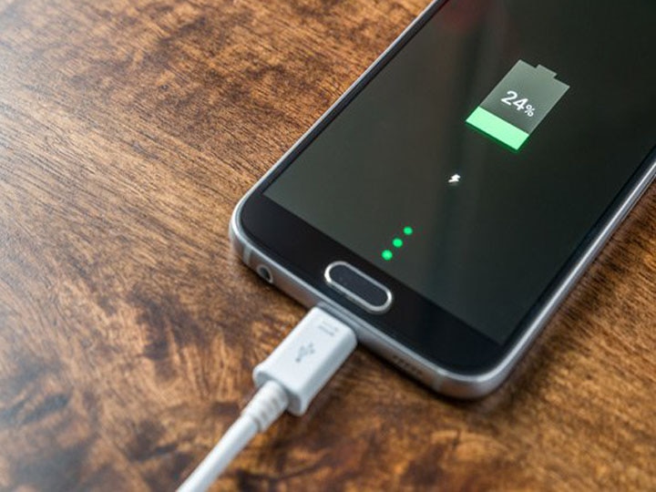 Xiaomi is bringing amazing charging technology, the phone will be charged in just 10 minutes Xiaomi ला रही गजब की चार्जिंग टेक्नोलॉजी, महज 10 मिनट में 100 फीसदी चार्ज होगा फोन
