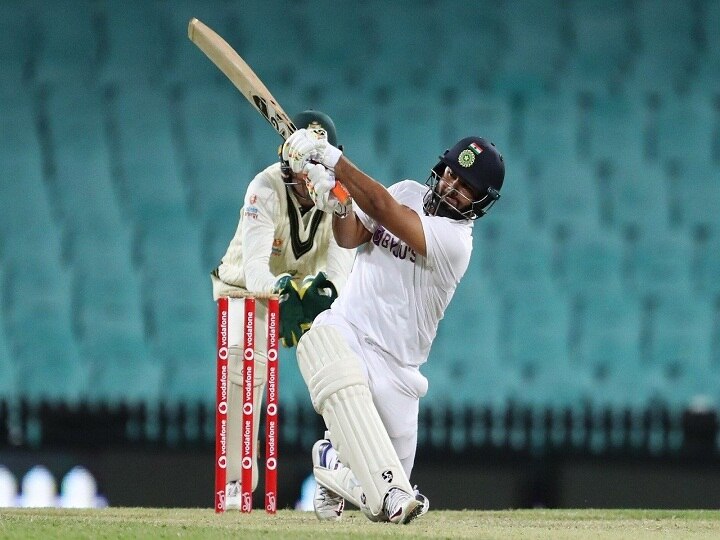 Rishabh Pant slams 22 in last over of play 100 in 73 balls against Australia A watch video टेस्ट सीरीज से पहले रिषभ पंत ने ठोका शतक, आखिरी ओवर में बनाये 22 रन, देखें वीडियो