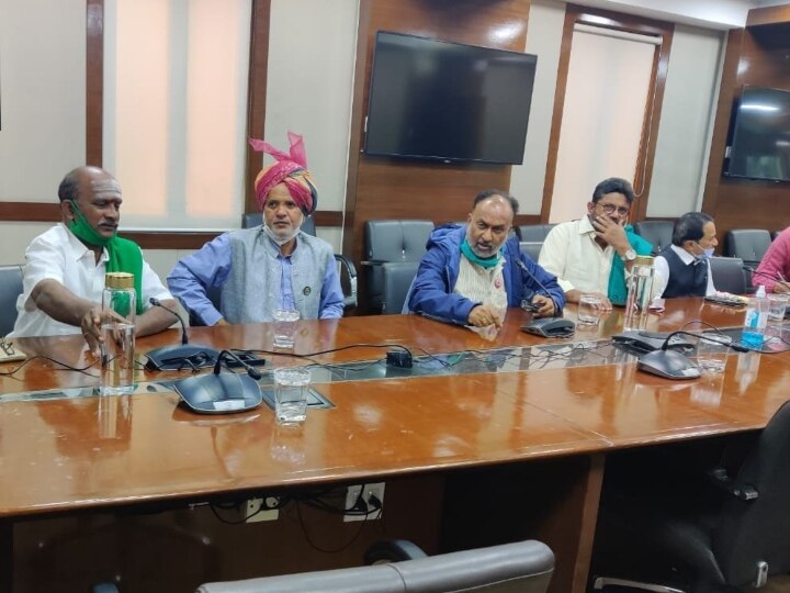 10 organisations associated with All India Kisan Coordination committee meets Narendra Singh Tomar ऑल इंडिया किसान को-ऑर्डिनेशन कमेटी से जुड़े 10 संगठनों ने नरेंद्र सिंह तोमर से की मुलाकात, कृषि कानूनों पर दिया समर्थन