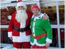 जब चोरों को पकड़ने के लिए सेंटा क्लॉज बन गई पुलिस, आप भी देखें