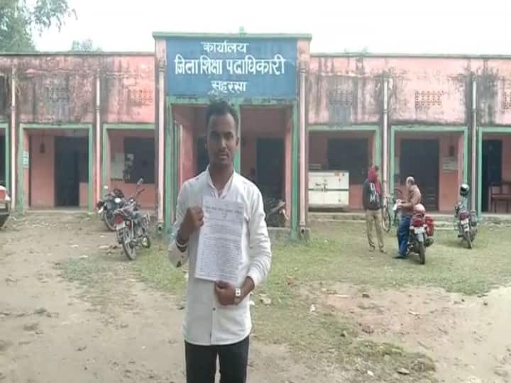 स्कूल निर्माण के लिए आवंटित राशि पचा कर रिटायर हो गए प्रिंसिपल, विभाग ने अब तक नहीं की कार्रवाई The principal has also retired after digesting the allotted amount for the construction of the school, the department has not taken action yet ann स्कूल निर्माण के लिए आवंटित राशि पचा कर रिटायर हो गए प्रिंसिपल, विभाग ने अब तक नहीं की कार्रवाई