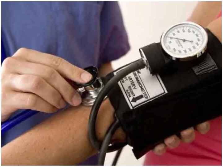 Health Tips: हाई ब्लड प्रेशर से हैं परेशान, ये 6 फूड्स आपको पहुंचा सकते हैं नुकसान Troubled by high blood pressure, these 6 foods can harm you Health Tips: हाई ब्लड प्रेशर से हैं परेशान, ये 6 फूड्स आपको पहुंचा सकते हैं नुकसान