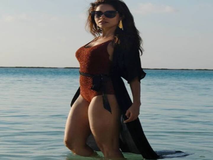 वर्कफ्रंट की बात करें तो, नुसरत भरूचा अपनी फिल्म 'छलांग' में नजर आईं थीं. इस फिल्म में राजकुमार राव भी दिखाई दिए थे. (फोटो इंस्टाग्राम)