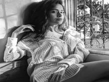 Nushrratt Bharuccha की ग्लैमरस अदाएं देखकर फैंस हुए 'घायल', बेहद दिलचस्प हैं फोटो