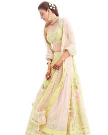 In Pics: एक्ट्रेस काजल अग्रवाल ने गौड़ पूजा सेरेमनी में पहना था 3 लाख का लहंगा, देखिए कैसा था उनका लुक