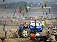 Prayagraj Magh Mela: संतों ने सीमित की अपने शिविरों में रहने वाले भक्तों की संख्या