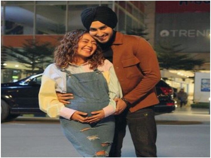 Neha Kakkar Pregnant: Footage of Neha Kakkar flaunting child bump got