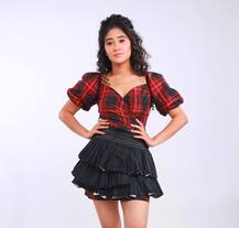 बेहद स्टाइलिश हैं 'रिश्ता क्या कहलाता हैं' की Shivangi Joshi, जानें इनकी जिदंगी से जुड़ी कुछ खास बातें