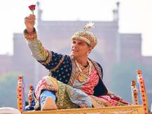 फिल्म की शूटिंग के लिए आगरा में लगा सितारों का जमावड़ा, ताजमहल में सारा अली खान के साथ 'अतरंगी' हुए अक्षय कुमार