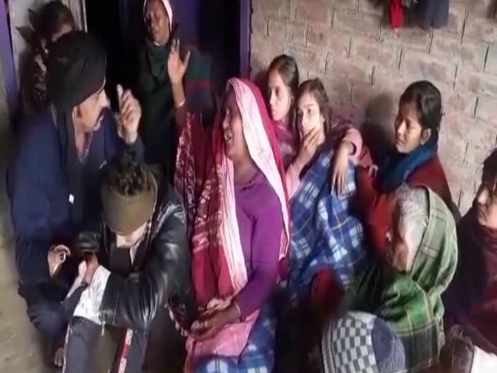 बिहार: बेगूसराय में महिला की हत्या कर भाग रहे शख्स को भीड़ ने पीट-पीटकर कर मार डाला Bihar: A man running away after killing a woman in Begusarai was beaten to death by a mob ann बिहार: बेगूसराय में महिला की हत्या कर भाग रहे शख्स को भीड़ ने पीट-पीटकर कर मार डाला