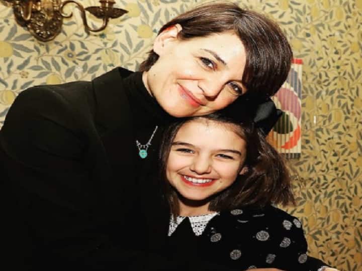 2020 के अमीर बच्चों की लिस्ट में अगला नाम सूरी क्रूज का है. 18 अप्रैल 2006 को पैदा हुई सूरी क्रूज अमेरिकी एक्टर टॉम क्रूज और केटी होम्स की बेटी है. एक अनुमान के मुताबिक सूरी क्रूज करीब 80 करोड़ डॉलर की वारिस हैं.