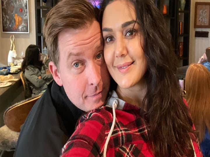 Preity Zinta is walking with husband, shown by making video Preity Zinta कर रहीं हैं पति के साथ सैर, video बनाकर दिखाया नज़ारा