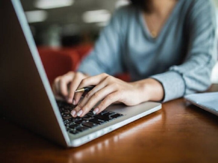 The most searched Google on the year 2020 from Work from Home Job and e-courses in India Google ने जारी की एनुअल सर्च रिपोर्ट, WFH Job और  e-courses को किया गया सबसे ज्यादा सर्च