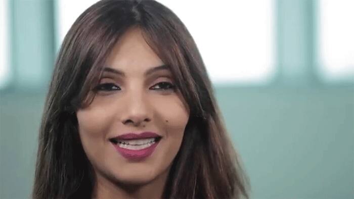 संगीता बिजलानी के बाद सलमान की जिंदगी में आई खूबसूरत पाकिस्तानी एक्ट्रेस सोमी अली. इन्होंने मॉडलिंग से करियर शुरु किया था. लेकिन कुछ ही समय बाद दोनों का ब्रेकअप हो गया और फिर सलमान फिर से अकेले हो गए. कहा जाता है कि दोनों 8 सालों तक रिश्ते में रहे.