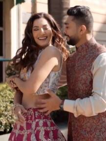 गौहर खान का ज़ैद दरबार से हुआ निकाह, देखें प्री-वेडिंग रस्मों से लेकर उनकी शादी तक की तस्वीरें