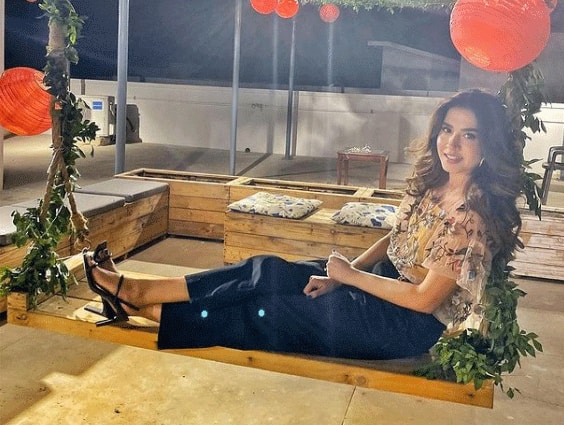 मंशा पाशा(Mansha Pasha) कई टेलीविज़न सीरीज़ में नज़र आ चुकी हैं और इंडस्ट्री का एक जाना माना नाम है. टीवी के साथ साथ वो दो फिल्मों में भी नज़र आ चुकी हैं जो हिट रही थीं. और लाल कबूतर के लिए तो उन्हें बेस्ट एक्ट्रेस के लिए नॉमिनेट भी किया गया था. हालांकि अवॉर्ड उन्हें नहीं मिला. इस अभिनेत्री ने भी 2020 में अपने स्टाइल को न केवल अपग्रेड किया बल्कि उससे सोशल मीडिया के जरिए सुर्खियां भी खूब बंटोरी. इस साल उनके बेहतरीन लुक्स देखने को मिले हैं. (Photo Credit - Instagram)