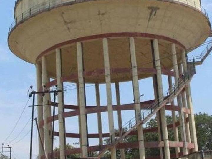 नोएडा: पानी की टंकी की दीवार टूटने से एक की मौत, पांच लोग घायल One died due to breaking of water tank wall in noida नोएडा: पानी की टंकी की दीवार टूटने से एक की मौत, पांच लोग घायल