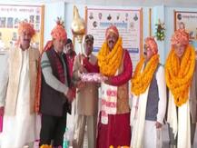 गोरखपुर: एमएलसी संतोष यादव सनी ने पहलवानों का किया सम्मान, कहा- कुश्ती और पहलवानों ने देश का नाम रोशन किया