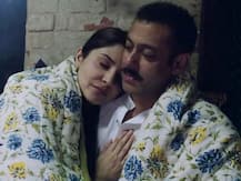 किसी ने 23 साल तो किसी ने 25 साल छोटी एक्ट्रेस के साथ किया पर्दे पर रोमांस, देखिए तस्वीरें