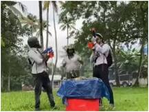 जब लड़कों के एक ग्रुप ने खेला पबजी इन रियल लाइफ, असली लगने लगे किरदार, देखें ये मजेदार वीडियो