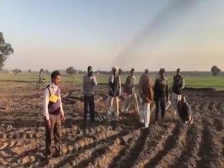Haryana Farmer destroy the crop of Bagpat farmers in UP ann यूपी: बागपत के गांव में घुसे हरियाणा के किसान, ट्रैक्टर चढ़ाकर फसलों को किया बर्बाद