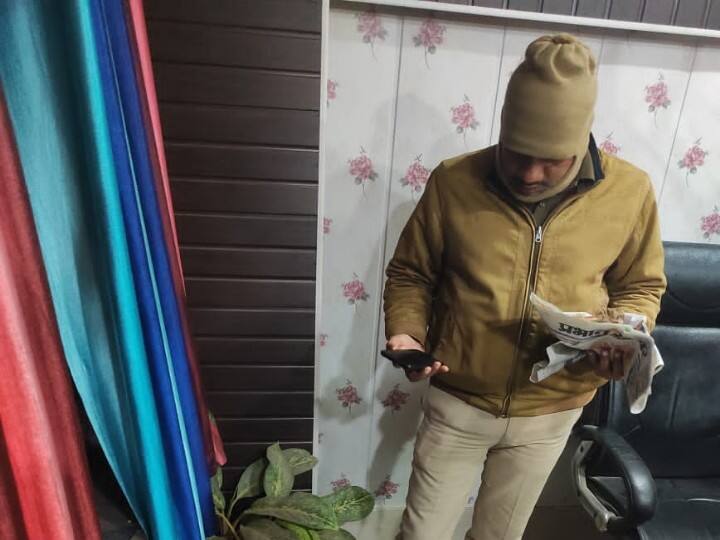 JDU विधायक के करीबी मुखिया के घर पर अपराधियों ने की बमबारी और फायरिंग