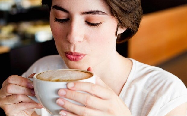 Do you drink too many cups of coffee in a day? Know side effects of your favorable drink क्या आप दिन भर में बहुत ज्यादा कॉफी पी जाते हैं? जानिए मनपसंद ड्रिंक के साइड इफेक्ट्स