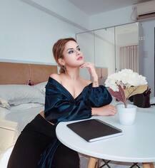 19 साल की Avneet Kaur स्टाइल और स्टारडम में नहीं हैं किसी से कम, छोटे पर्दे की बड़ी एक्ट्रेसेस को भी दे रही हैं टक्कर