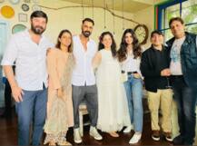 ड्रग्स केस में फंसे Arjun Rampal के साथ Kangana Ranaut ने खिंचवाई तस्वीरें, फिल्म प्रमोशन के दौरान साथ आई नज़र