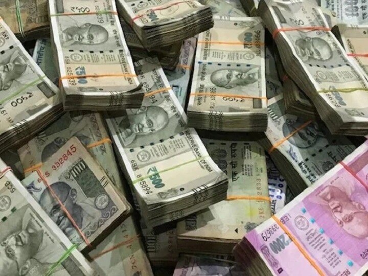 NIA charge sheet against four smugglers smuggling fake Indian currency through Bangladesh ann चार तस्करों के खिलाफ NIA की चार्जशीट, बांग्लादेश के रास्ते हो रही थी नकली भारतीय करेंसी की स्मगलिंग