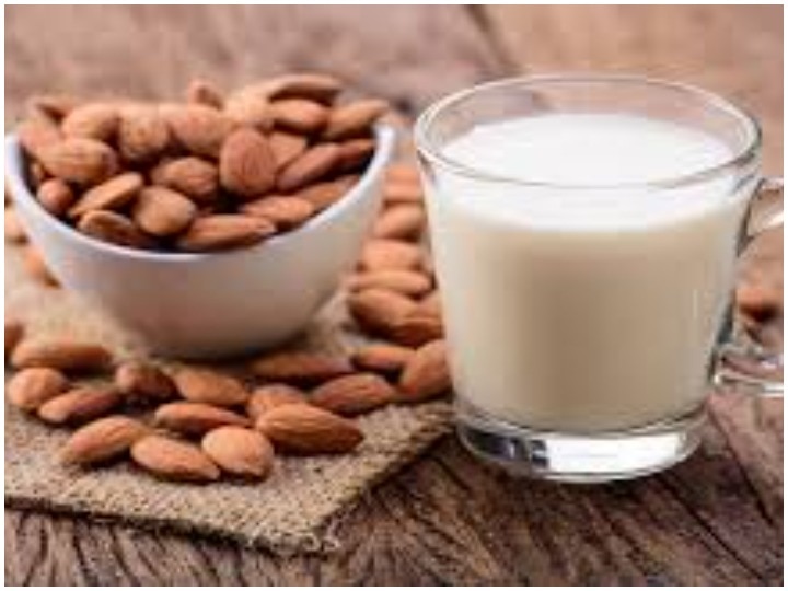Despite of good having good option for vegetarian, Almond Milk has some downsides Health tips: वेजिटेरियन के लिए शानदार विकल्प होने के बावजूद बादाम के दूध में हैं ये प्रमुख कमियां
