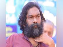 केरल: मशहूर मलयालम कवि अनिल पनाचूरन का दिल का दौरा पड़ने से निधन