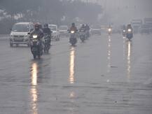 Weather Update: दिल्ली में आज हो सकती है बारिश, पारा लुढ़कने से ठंड बढ़ने का अनुमान
