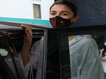 Alia Bhatt, Saif Ali Khan और Kareena Kapoor न्यू ईयर पार्टी के बाद बांद्रा में हुए स्पॉट, देखें फोटोज