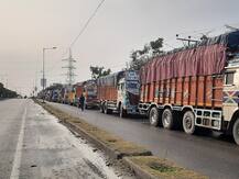 जम्मू-कश्मीरः बारिश और बर्फबारी से बढ़ी ठिठुरन, जम्मू-श्रीनगर नेशनल हाईवे पर यातायात रुका