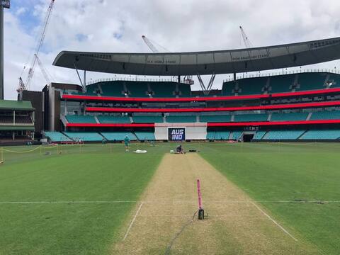 IND Vs AUS: सिडनी में तीन दिन से हो रही है बारिश, पिच से बढ़ सकती है टीम इंडिया की परेशानी IND Vs AUS: सिडनी में तीन दिन से हो रही है बारिश, पिच से बढ़ सकती है टीम इंडिया की परेशानी