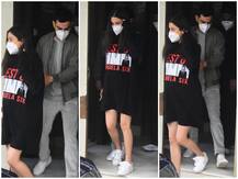 In Pics: पति विराट कोहली संग क्लिनिक के बाहर स्पॉट हुई प्रेग्नेंट अनुष्का शर्मा, क्या जल्द देने वाली हैं Good News