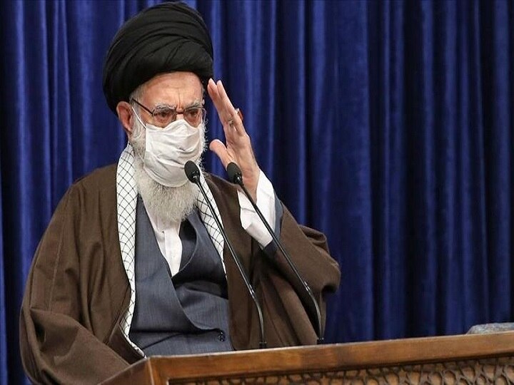 Iran top leader Ayatollah Khamenei ban import of corona vaccine from US and Britain  वैक्सीन के बीच रोड़ा बना दो देशों का टकराव, ईरान ने इन 2 देशों से कोरोना वैक्सीन के आयात पर लगाई रोक