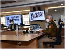 गणतंत्र दिवस: सुरक्षा व्यवस्था को लेकर दिल्ली पुलिस कमिश्नर ने अधिकारियों के साथ की बैठक, किसानों ने दी है ट्रैक्टर मार्च करने की चेतावनी