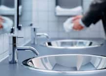 Vastu Tips: अगर बचना चाहते हैं आर्थिक नुकसान से तो भूलकर भी वाशरूम में न करें ये काम