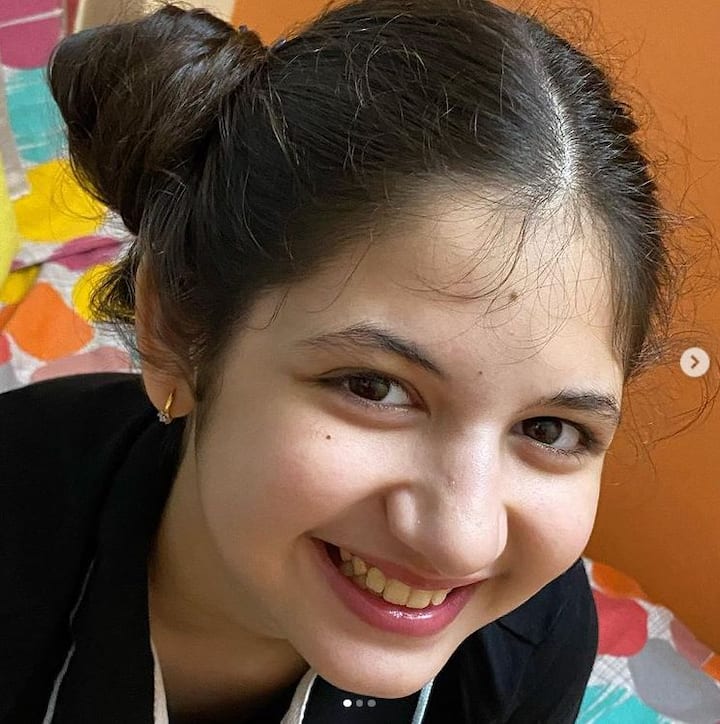 बता दें कि सेट पर और फिल्म की रिलीज के बाद भी हर्षाली सलमान खान को मामा कहकर ही बुलाती हैं. (Photo credit: @harshaalimalhotra_03 Instagram)