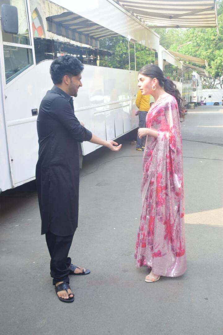 म्यूजिक एलबम का फर्स्ट लुक देखकर ये लग रहा है कि इनकी शानदार केमेस्ट्री देखने को मिलने वाली है. 