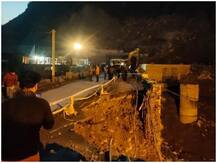 जम्मू-कश्मीर में बर्फबारी प्राकृतिक आपदा घोषित, जम्मू श्रीनगर हाईवे पर आवाजाही बंद