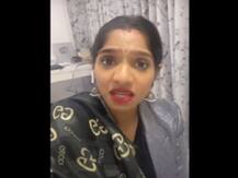 कोरोना वैक्सीन पर झगड़ती नज़र आईं जॉनी लीवर की बेटी, देखें वीडियो